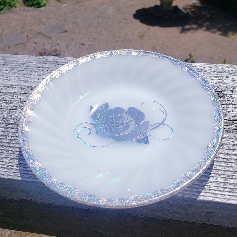🌹Wall Deco holographic rose plate